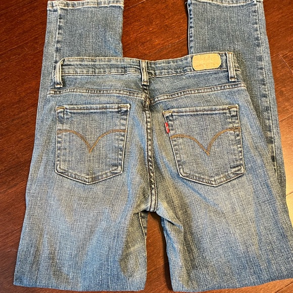 Levi’s mid rise skinny - Picture 4 of 4